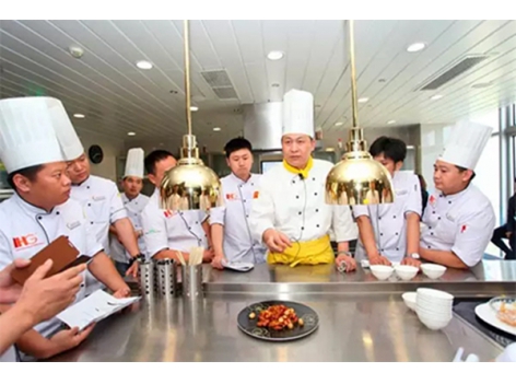 很多失敗的餐飲企業(yè)，到死也沒明白他輸在：菜品價格