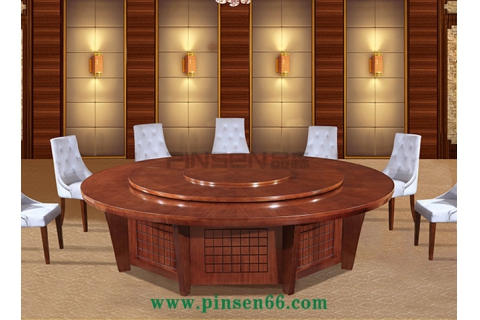 面對不同材質(zhì)（實(shí)木、大理石、玻璃）的火鍋?zhàn)廊绾芜x擇？