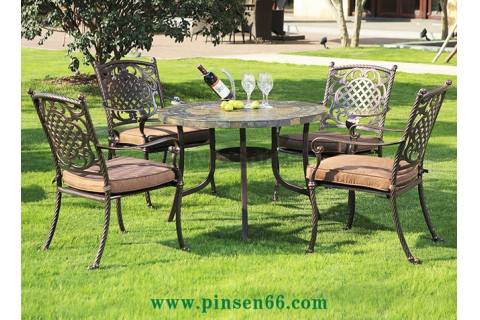 西式軟包大理石戶(hù)外桌椅-戶(hù)外桌椅廠(chǎng)家定制