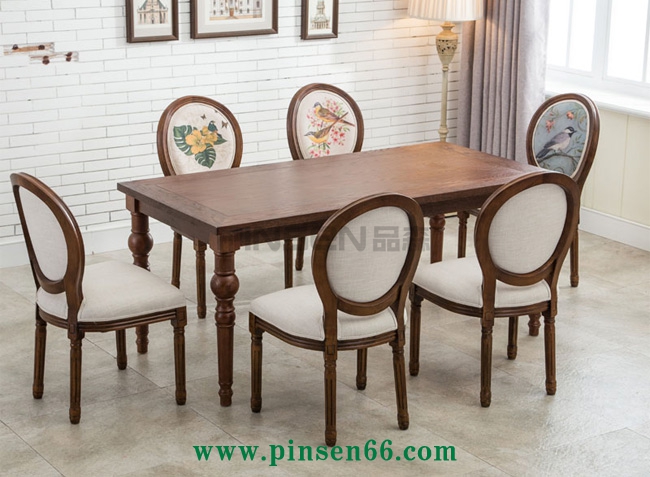 復(fù)古西餐廳餐桌椅