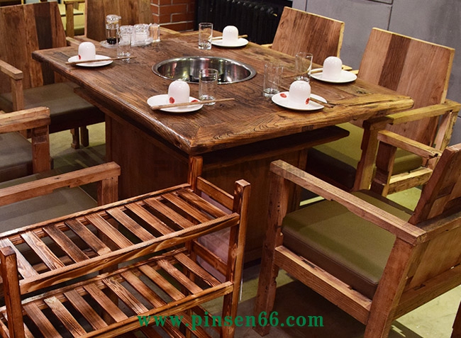 實(shí)木火鍋?zhàn)酪? src=