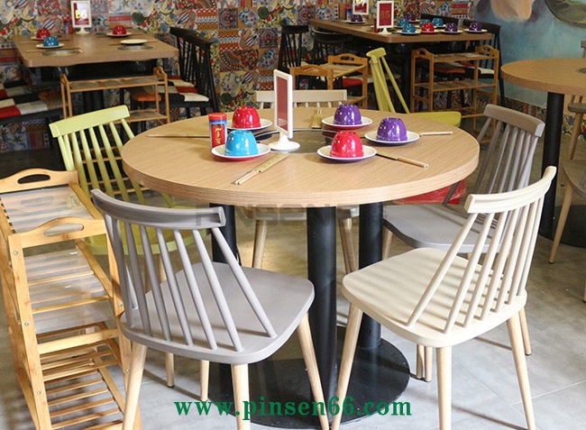 工業(yè)風火鍋桌椅