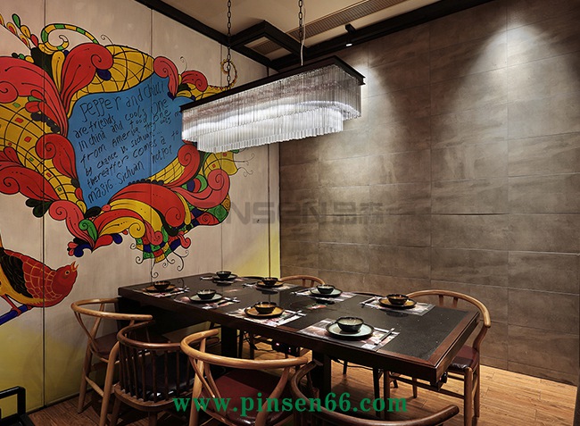 花椒遇見辣椒實(shí)木大理石火鍋餐桌椅