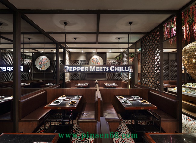 花椒遇見辣椒實(shí)木大理石火鍋餐桌椅